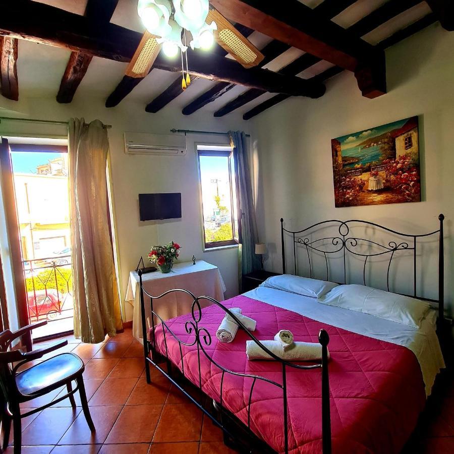 Bed and Breakfast Due Passi Dal Centro Марсала Экстерьер фото